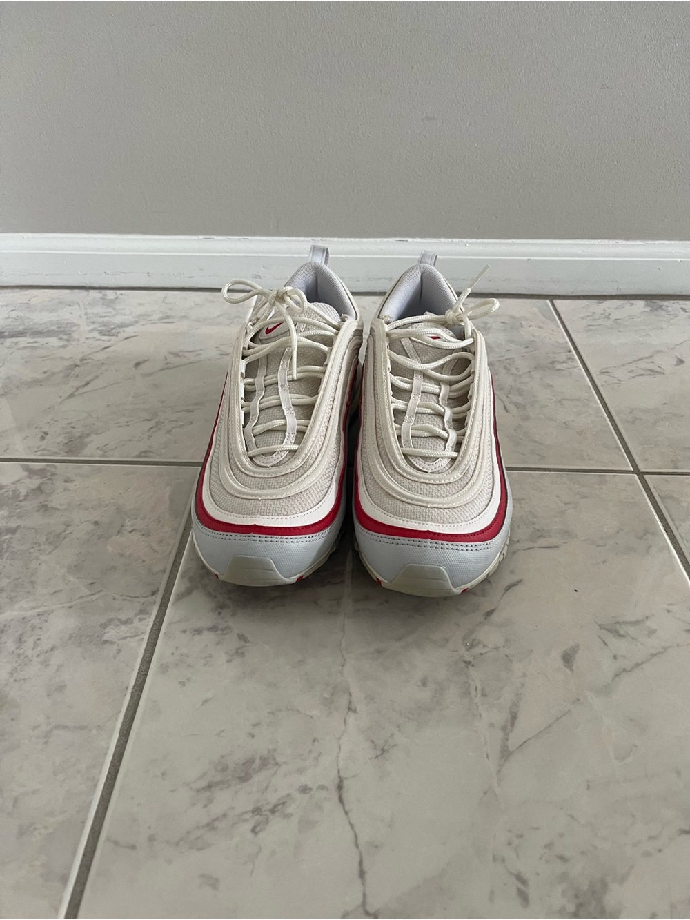 Nike Kids Cream and Red Lace-Up Sneakers